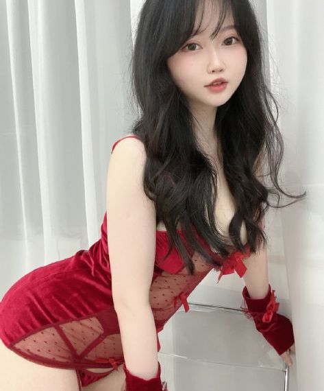 美女挤出自己奶水视频_高清完整版观看